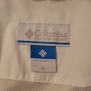 Columbia windbreaker